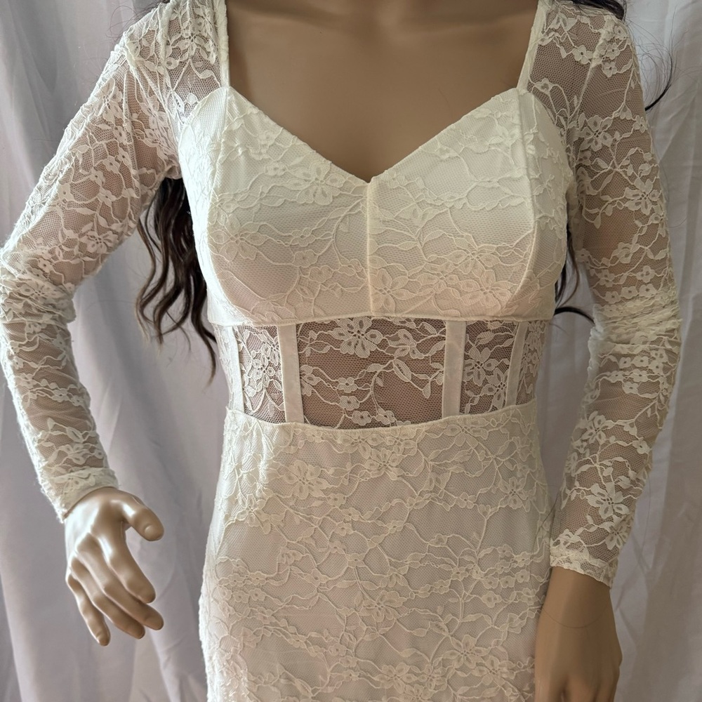 Guess Lace Dress Small NEW - Picture 4 of 9